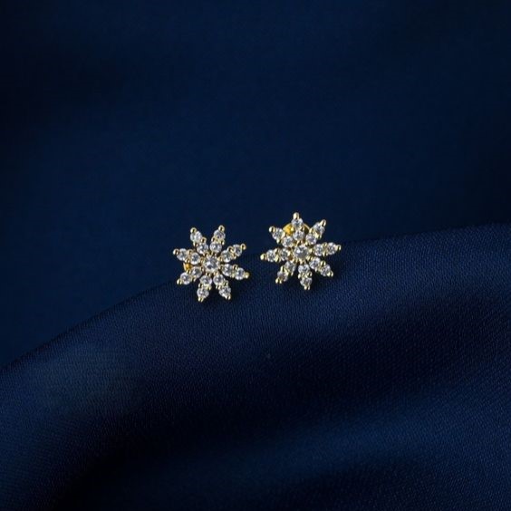 17-Stone Moissanite Ear Stud - Pair